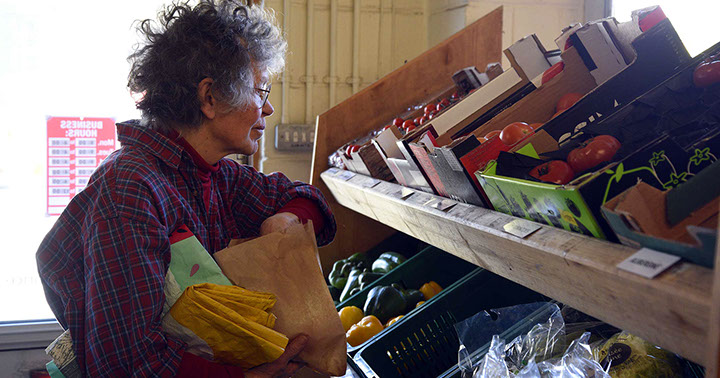 Visit our shop in Portree and browse our stock of fresh fruit and vegetables including dairy and dried goods