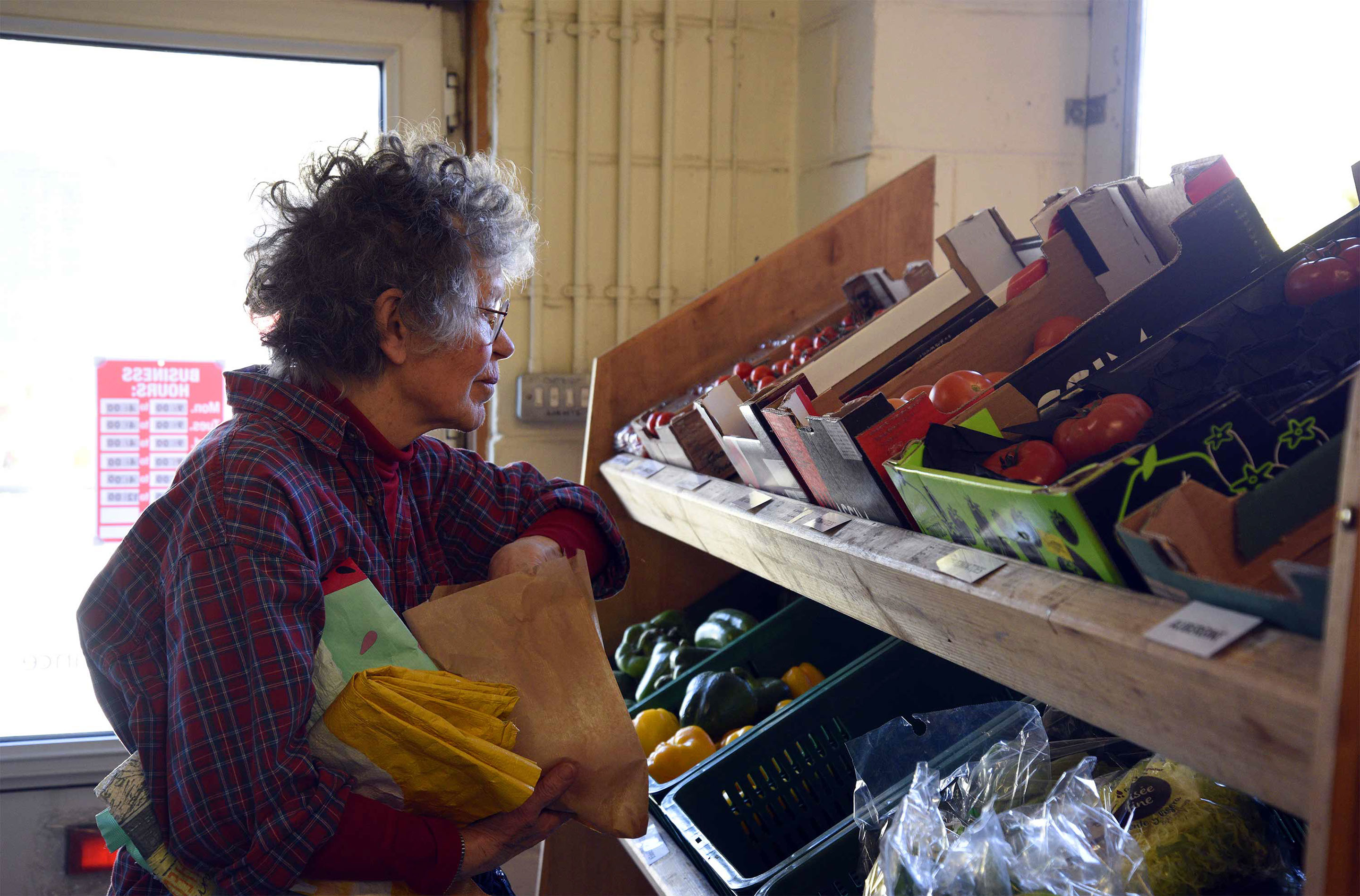 Our self catering apartment accommodation in Portree contains a modern bathroom